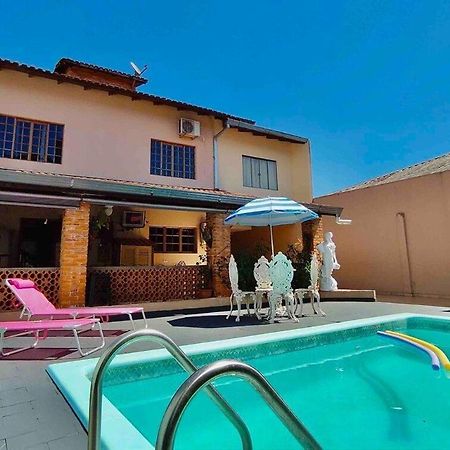 הוילה פוז דו איגואסו Casa Com Piscina Proximo Atrativos/ Wifi/ Garagem מראה חיצוני תמונה