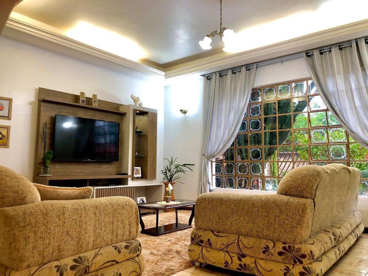 הוילה פוז דו איגואסו Casa Com Piscina Proximo Atrativos/ Wifi/ Garagem מראה חיצוני תמונה