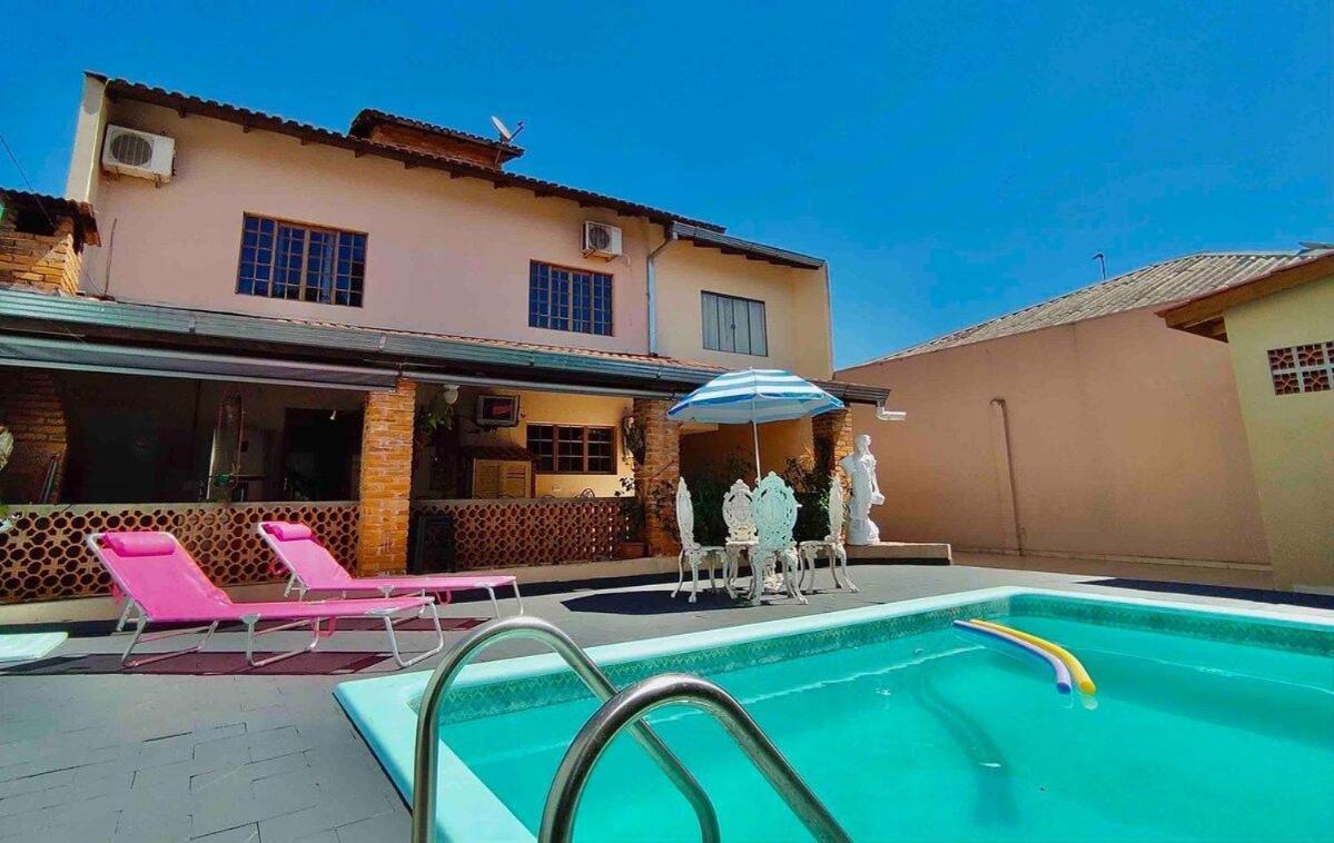 הוילה פוז דו איגואסו Casa Com Piscina Proximo Atrativos/ Wifi/ Garagem מראה חיצוני תמונה