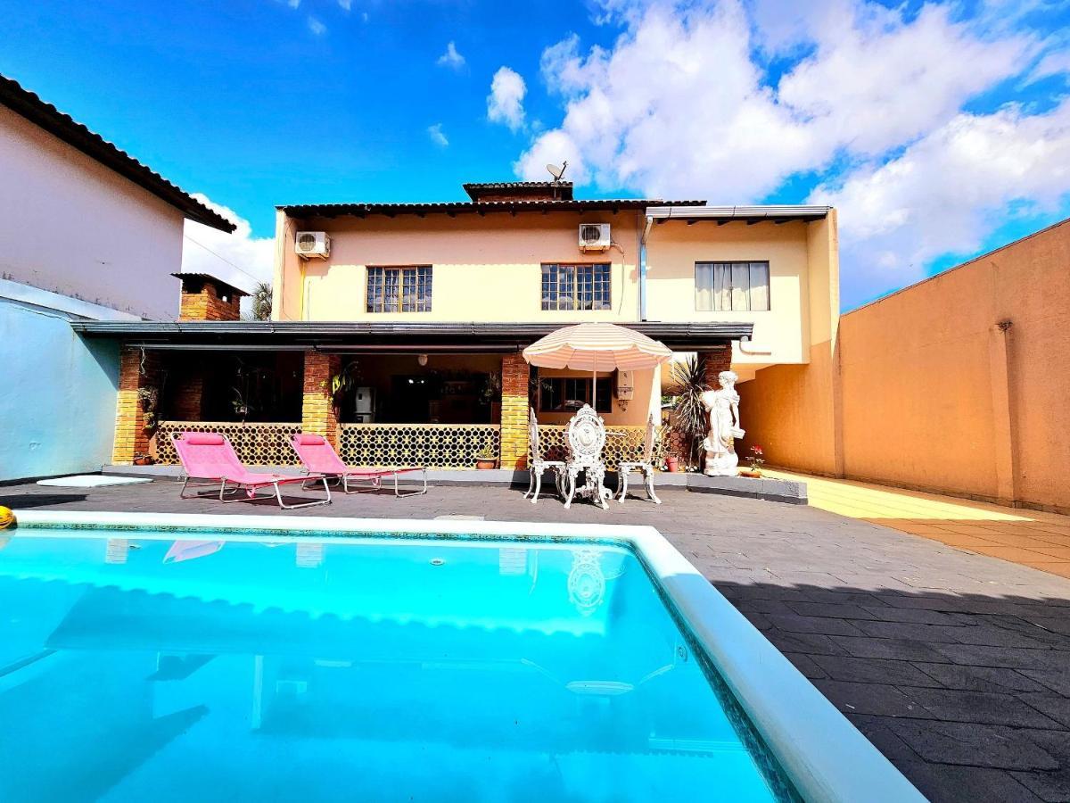 הוילה פוז דו איגואסו Casa Com Piscina Proximo Atrativos/ Wifi/ Garagem מראה חיצוני תמונה